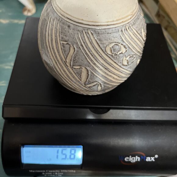 Vintage Stoneware Ceramic Studio Art Pottery Glazed Carved Bud Vase Signed - Picture 14 of 14